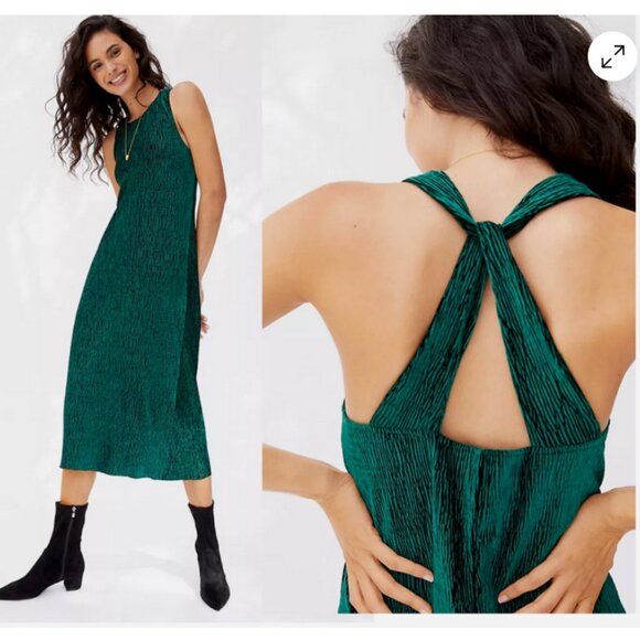 Anthropologie Dresses & Skirts - Anthropologie Maeve Small Twist Back Velvet Textured Midi Dress Emerald Green